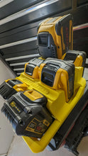 Load image into Gallery viewer, Lid Locking Dewalt 20v Battery Rack x6 (RS-D6LLBR)