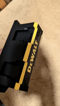 Load image into Gallery viewer, Wall Mount for Dewalt 20V Batteries x4 (RS-D4WM)
