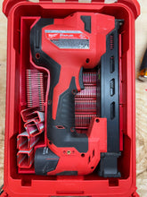 Load image into Gallery viewer, Packout Insert For M12 Cable Stapler (MCS)