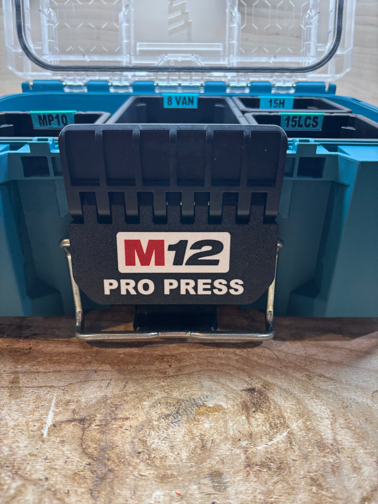 MAKTRAK Latches