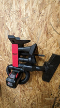 Load image into Gallery viewer, Wall Mount for M18 Stick Vac (RS-MSV)